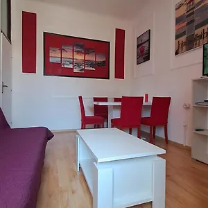  Appartement Red Blue With Private Parking And Gray Blue Croatie